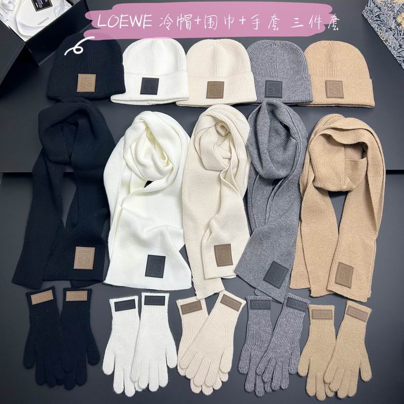 Loewe scarf hat gloves dx05